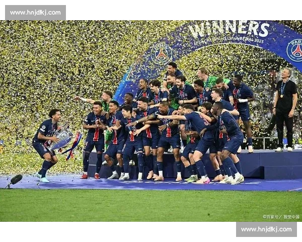 C 罗 + 门德斯双 97 分领衔!葡萄牙欧国联冠军阵容限时登陆 FC25 卡池 C 罗 + 门德斯双 97 分领衔!葡萄牙欧国联冠军阵容限时登陆 FC25 卡池