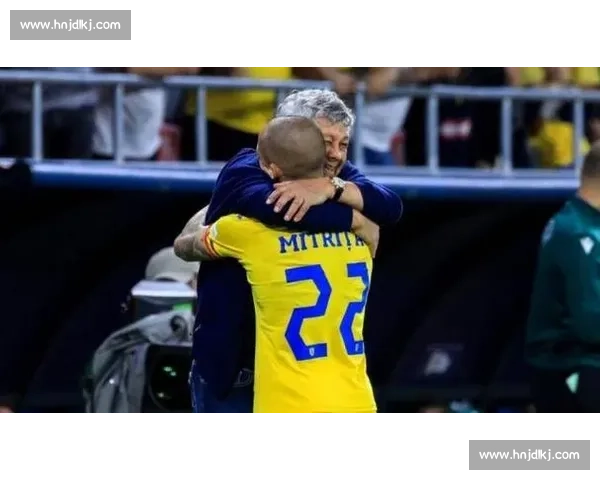 李毅盛赞米特里策:中超最佳外援!暴力突破终结比赛 李毅盛赞米特里策:中超最佳外援!暴力突破终结比赛