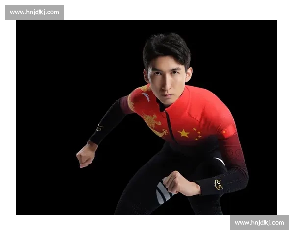 16 岁中国新星青运会百米夺冠!“贴地飞行” 跑姿引爆最疯狂冲刺